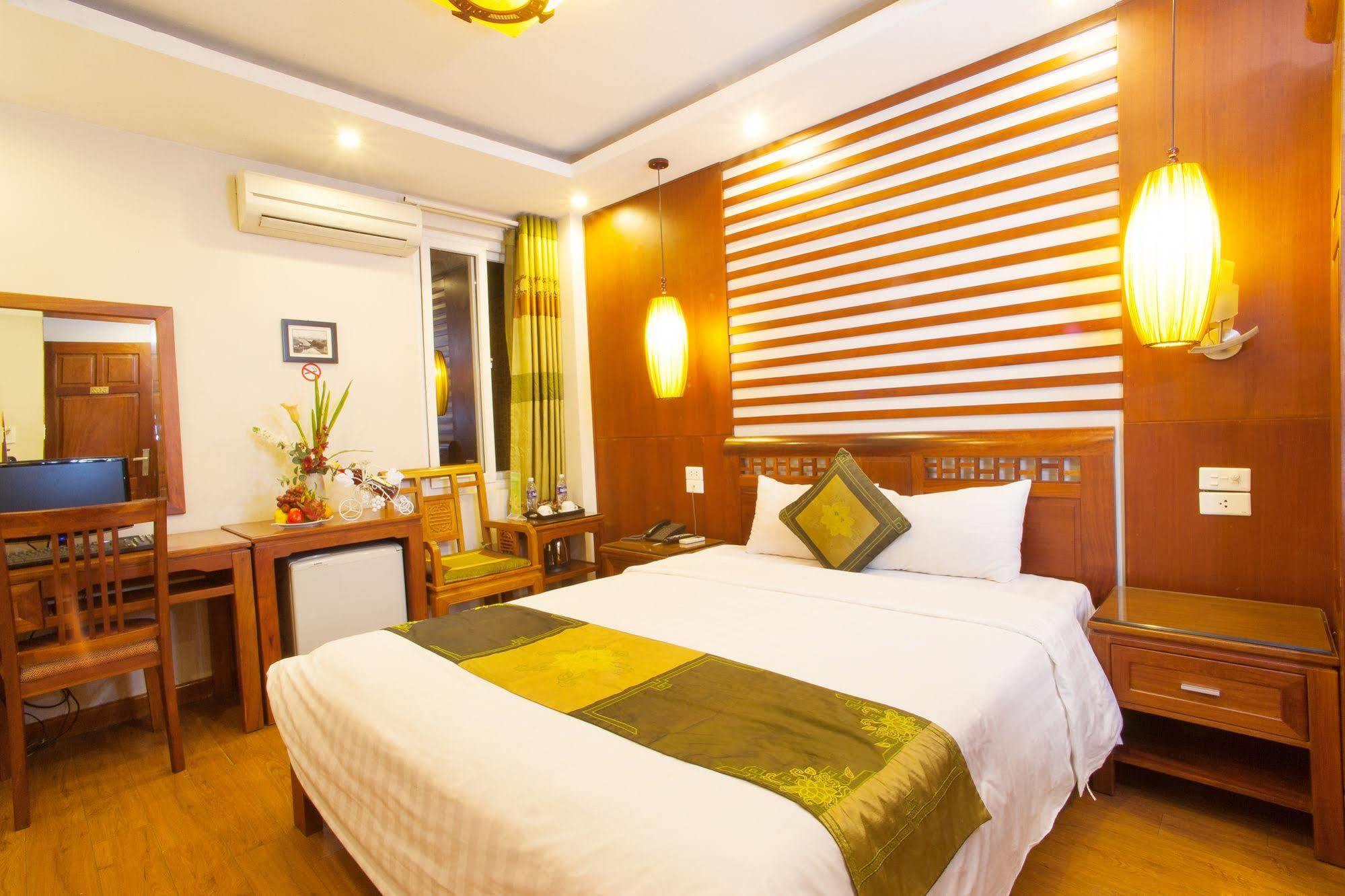Icon 36 Hotel & Residence Ханой Екстериор снимка
