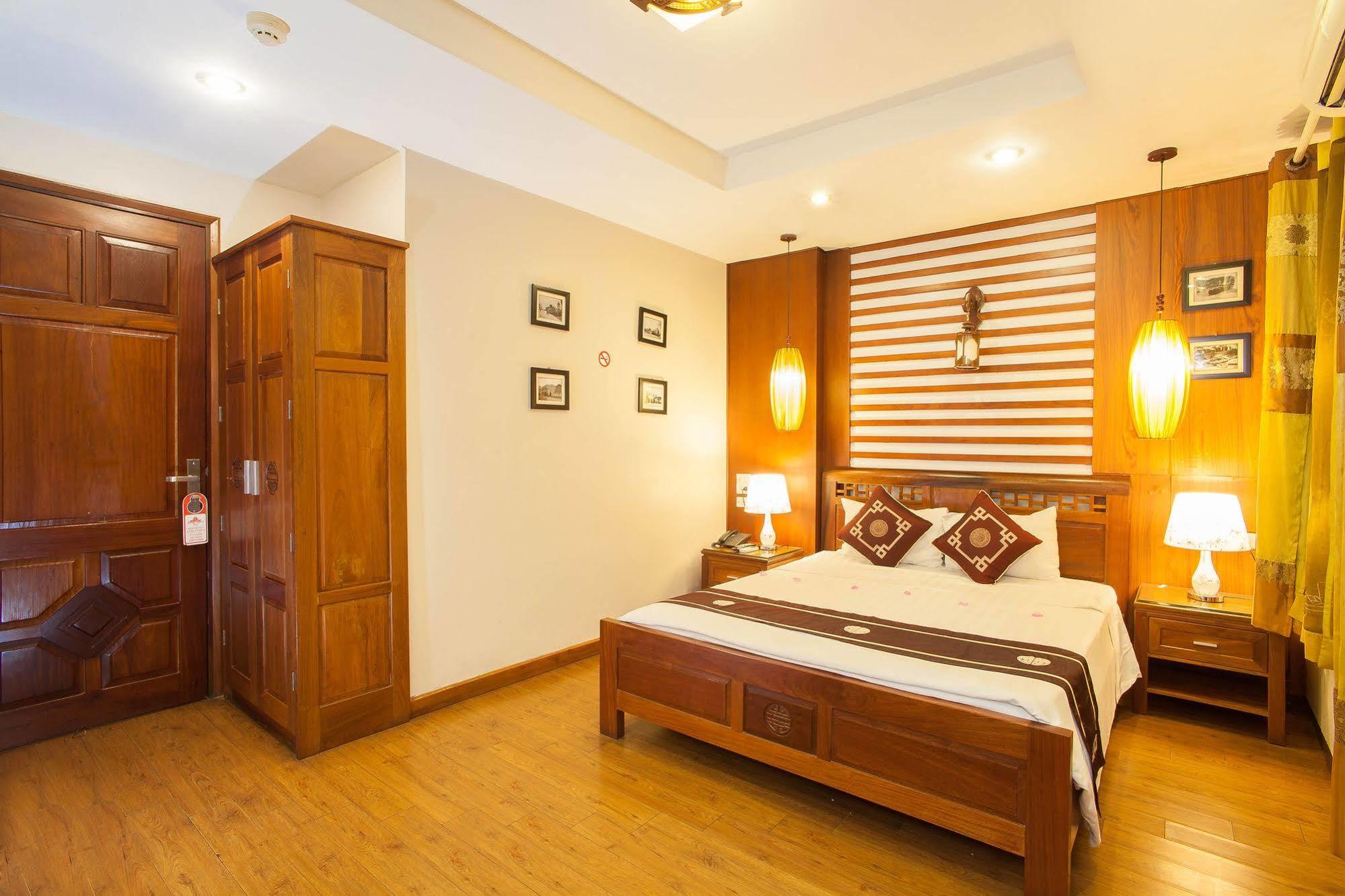 Icon 36 Hotel & Residence Ханой Екстериор снимка